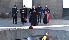 La visita in Armenia del Sostituto per gli Affari Generali della Segreteria di Stato della Santa Sede
