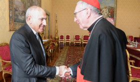 Վարչապետը հանդիպում է ունեցել Սուրբ Աթոռի պետքարտուղարի հետ