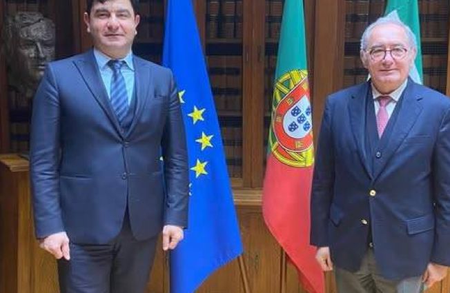 Meeting between the Ambassador of the Republic of Armenia and the Chairman of the Committee on Foreign Affairs and the Portuguese Communities of the Assembly of the Portuguese Republic